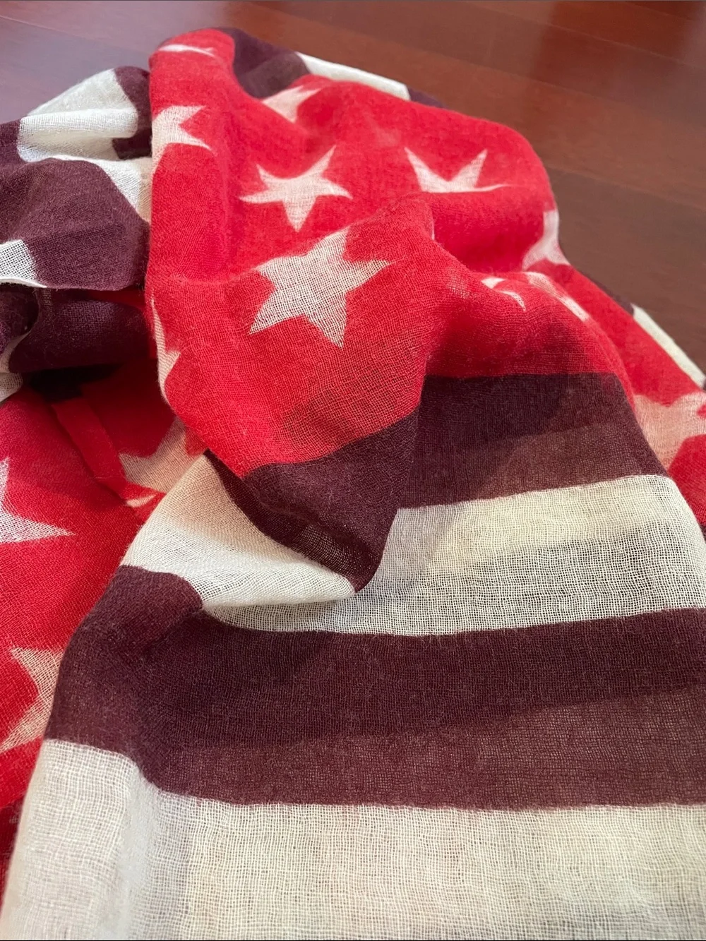 100% WOOL  Patriotic Lightweight Wrap Scarf Like New